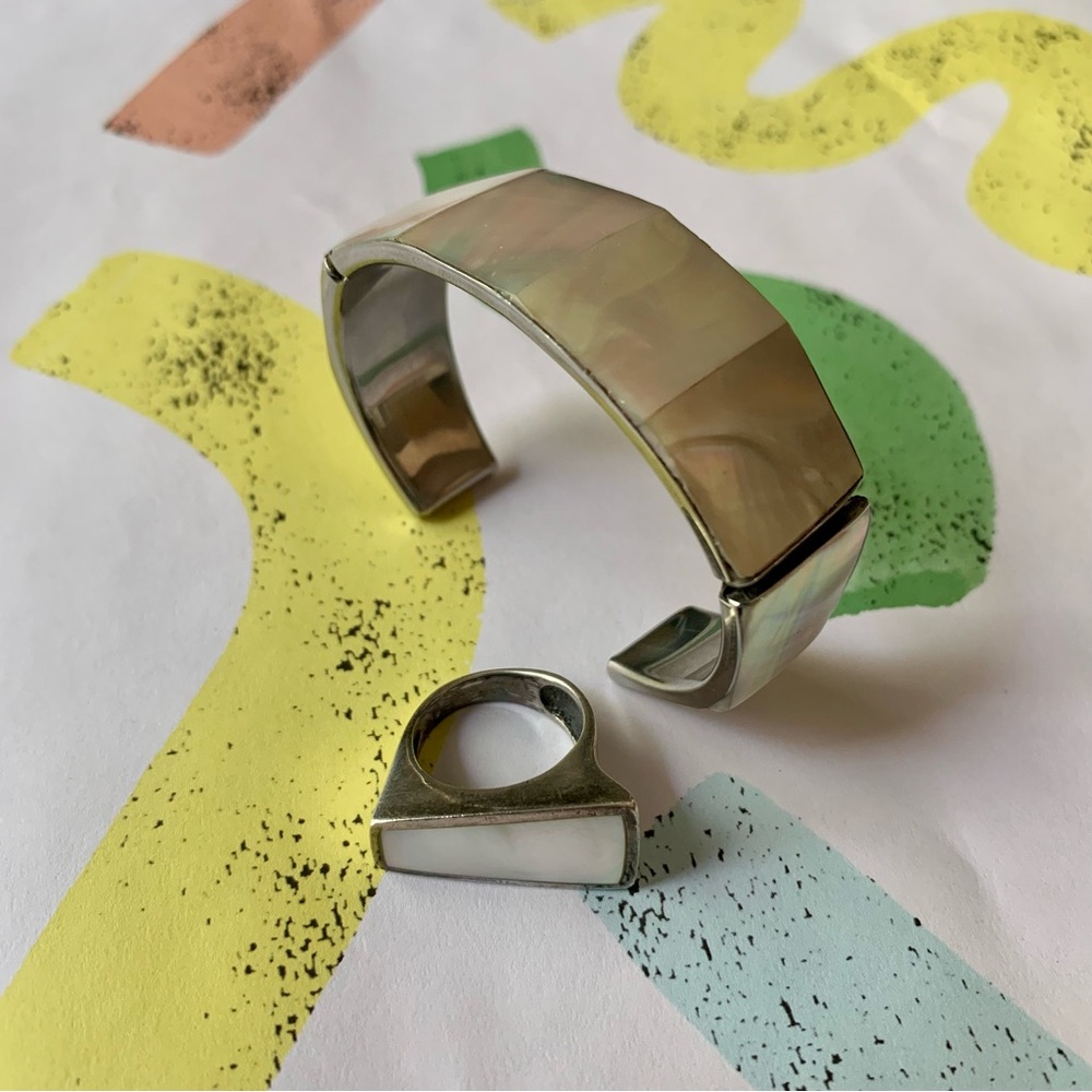 Mother of Pearl Inlay Cuff Bracelet Silver Statement Ring Set - Picture 11 of 12